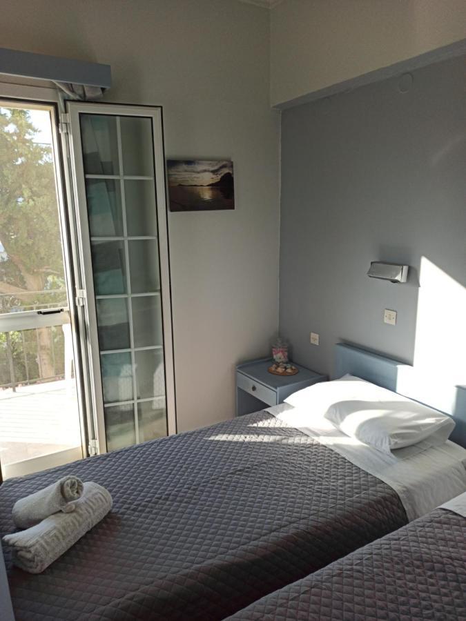 Barbagiannis Studios Myrties Room photo